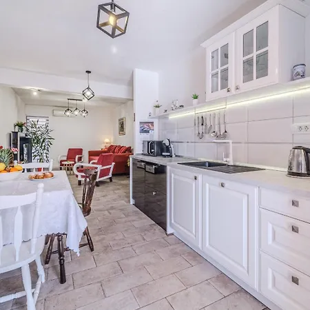 Apartamento Mladinic - Sea View *